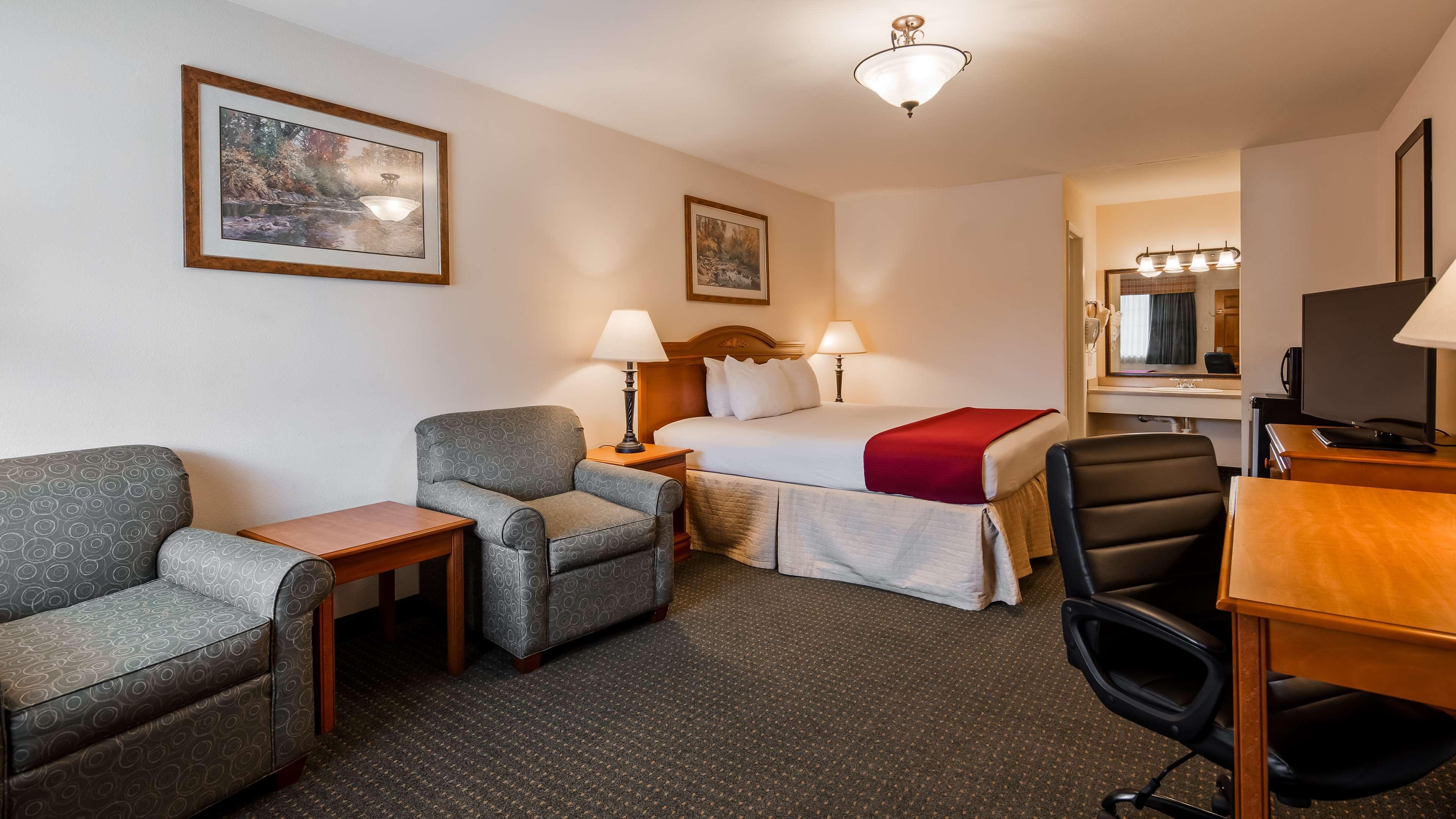 Surestay By Western Hotel