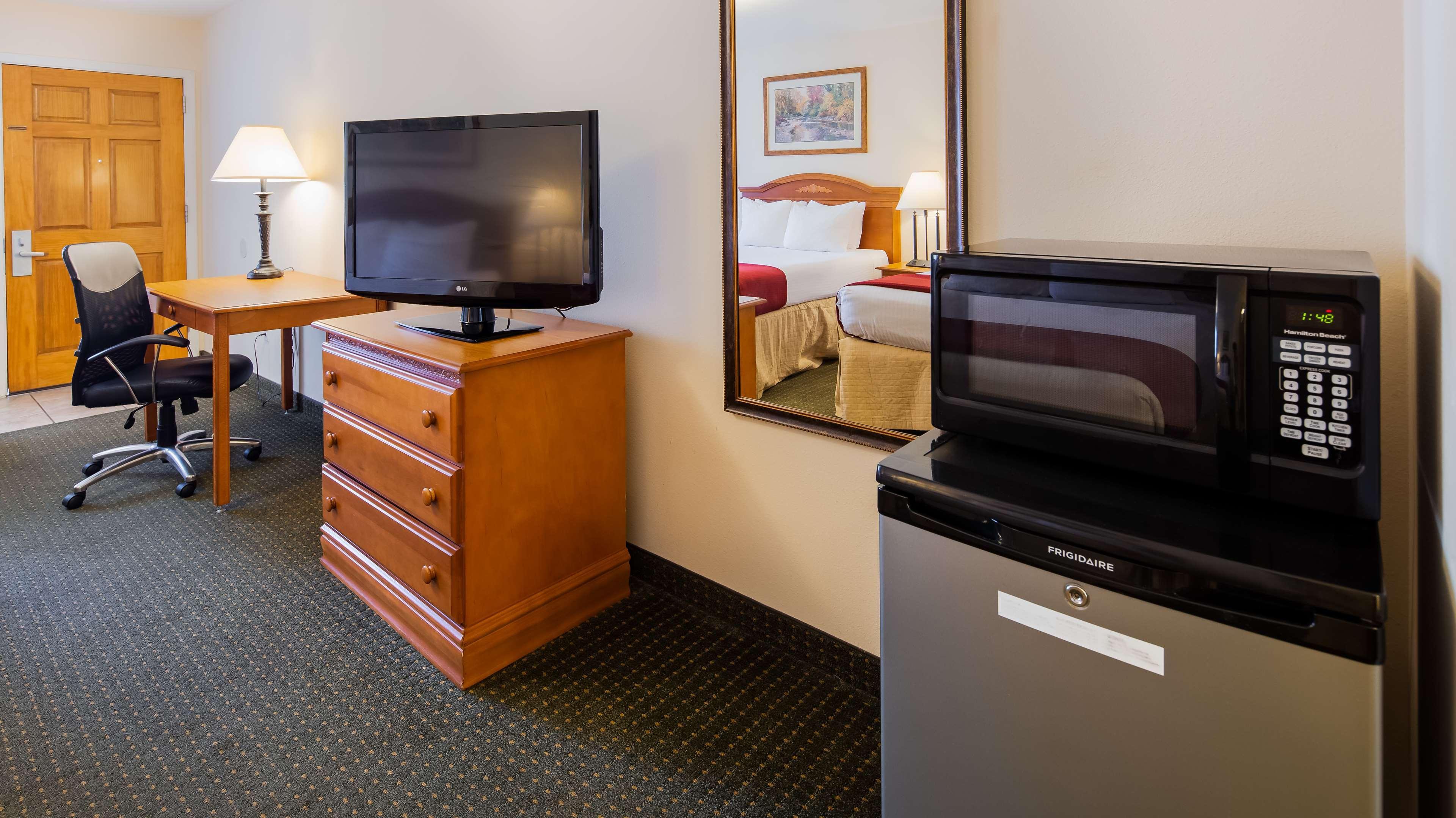 Hotel Surestay By Western 3*